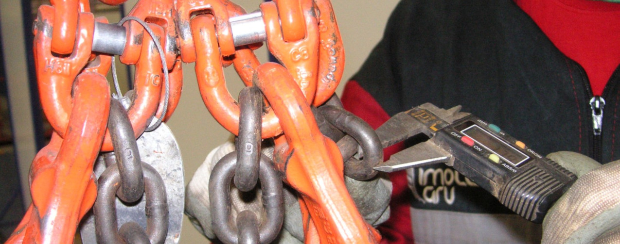 WIRE ROPE AND CHAIN SLINGS